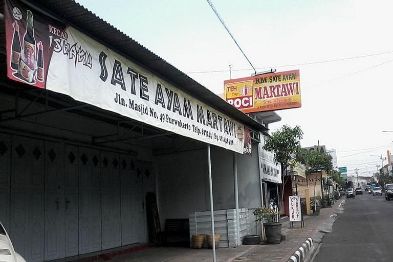 Warung Amir: Delicious Meals at Cilacap's Heart Without Waiting